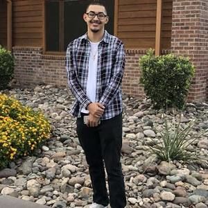 Meet your Posher, Roman